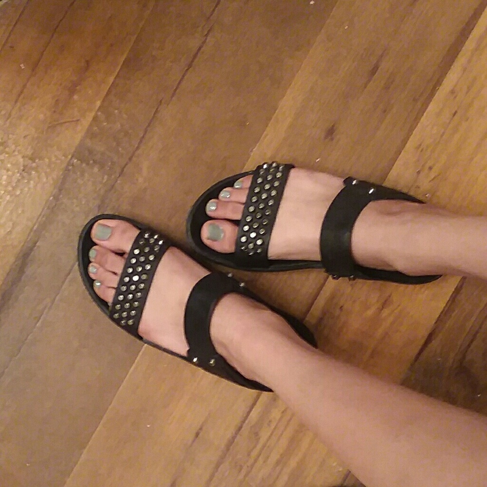 Grunge Flip-Flops